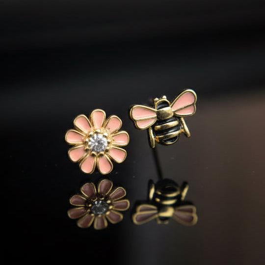 Mismatch Flower/Bee Screwbacks